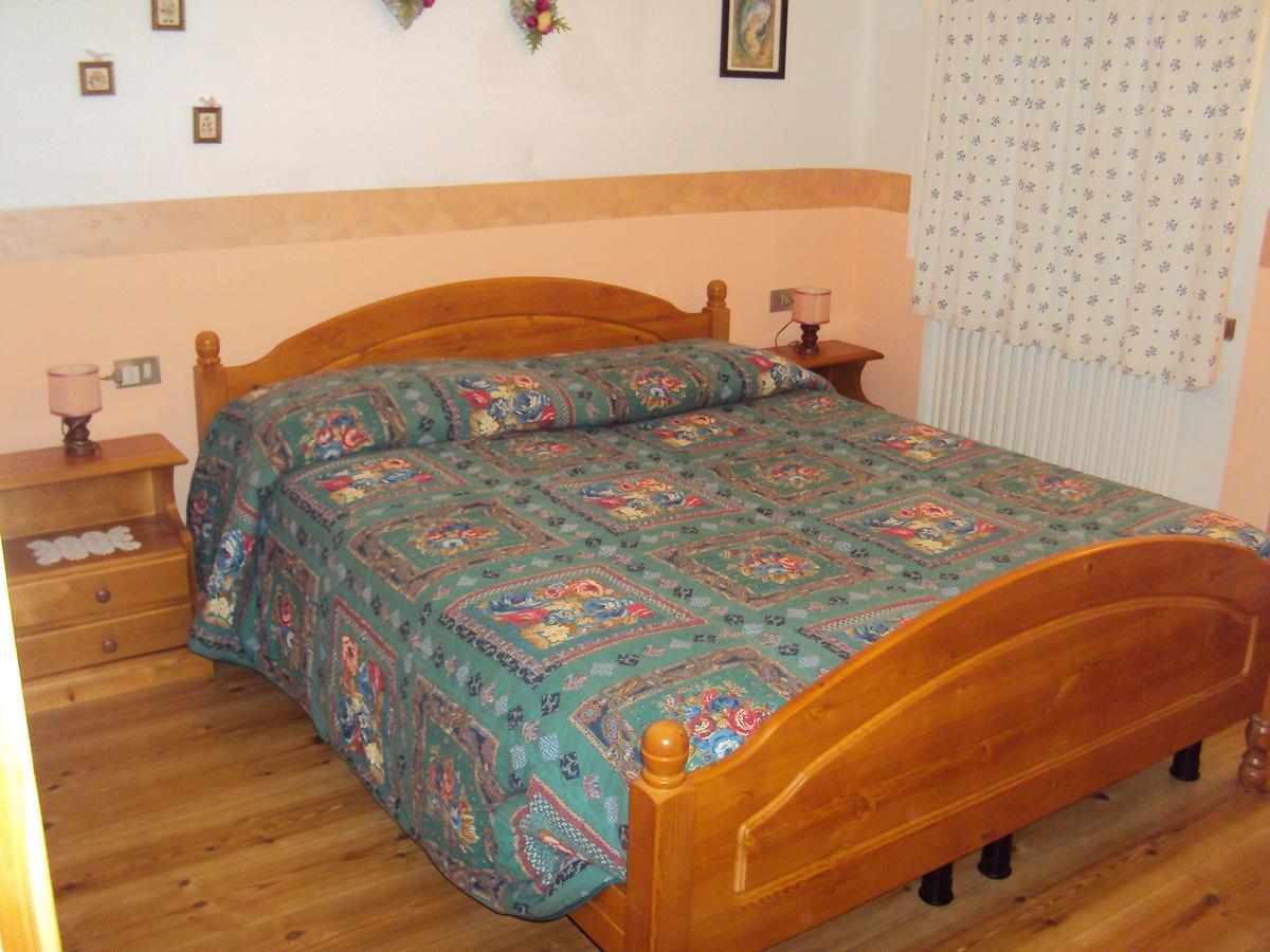 La Casa Di Beppe Appartamento E Camere Danta Zimmer foto